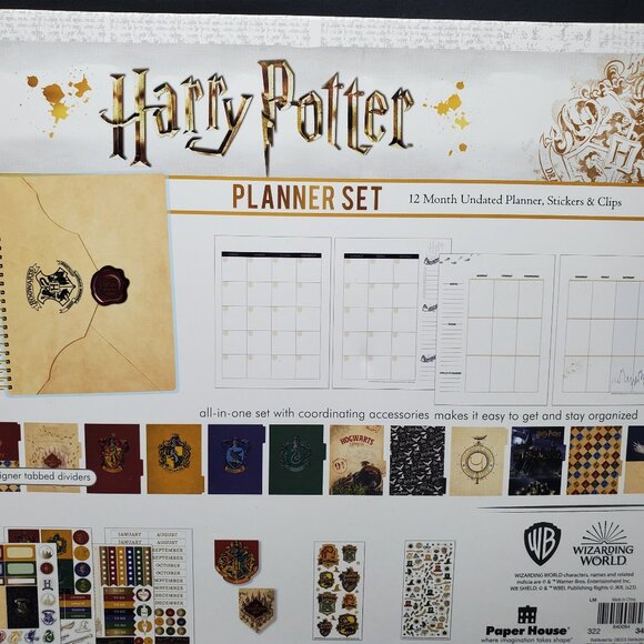 Paper House Productions Harry Potter Hogwarts Letter 12 Month Undated Planner - Picture 5 of 6